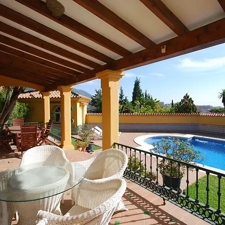 Beautiful In With Pool Villa
